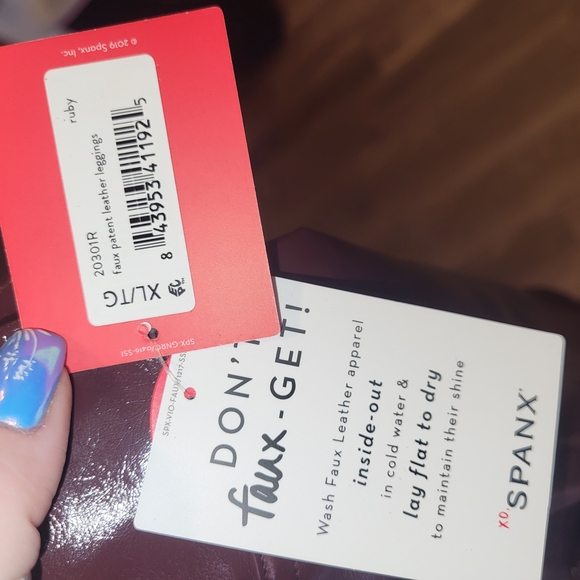 Ruby Spanx - Picture 6 of 6